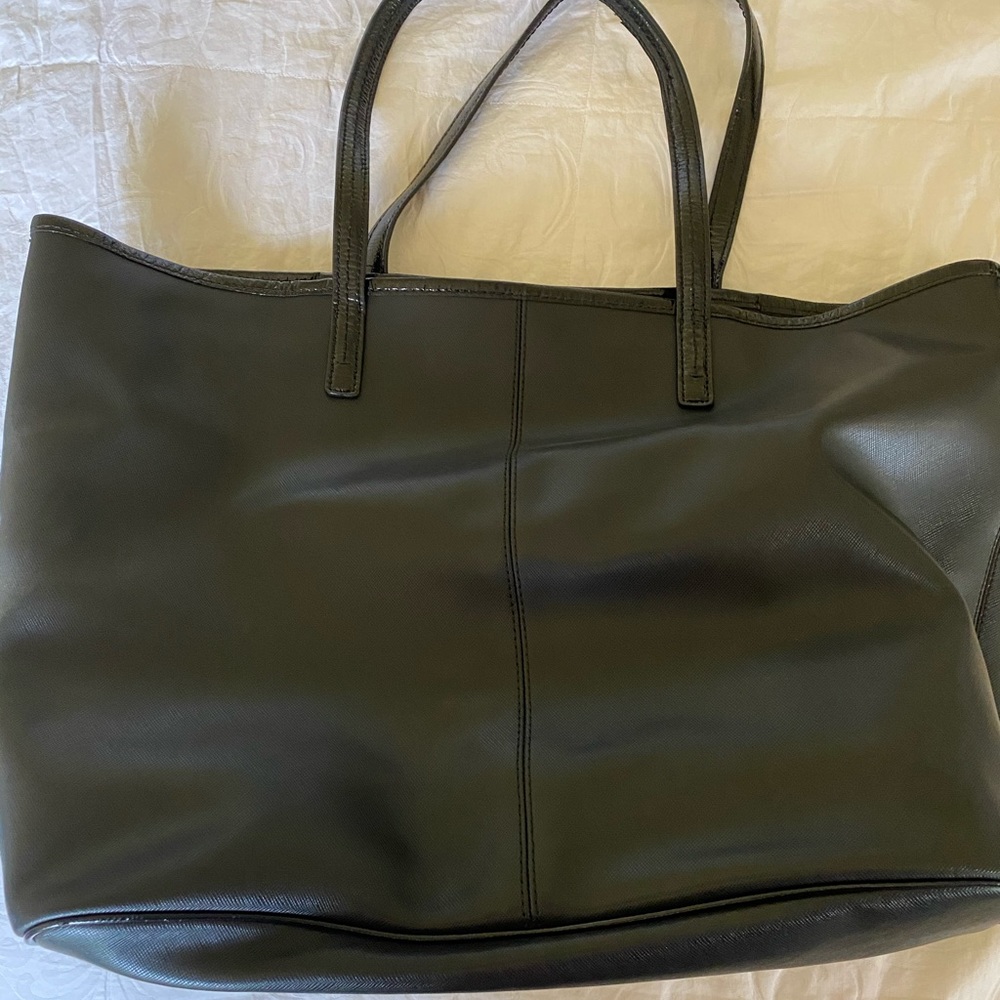 Coach Tote - Pre-Owned - Picture 2 of 8